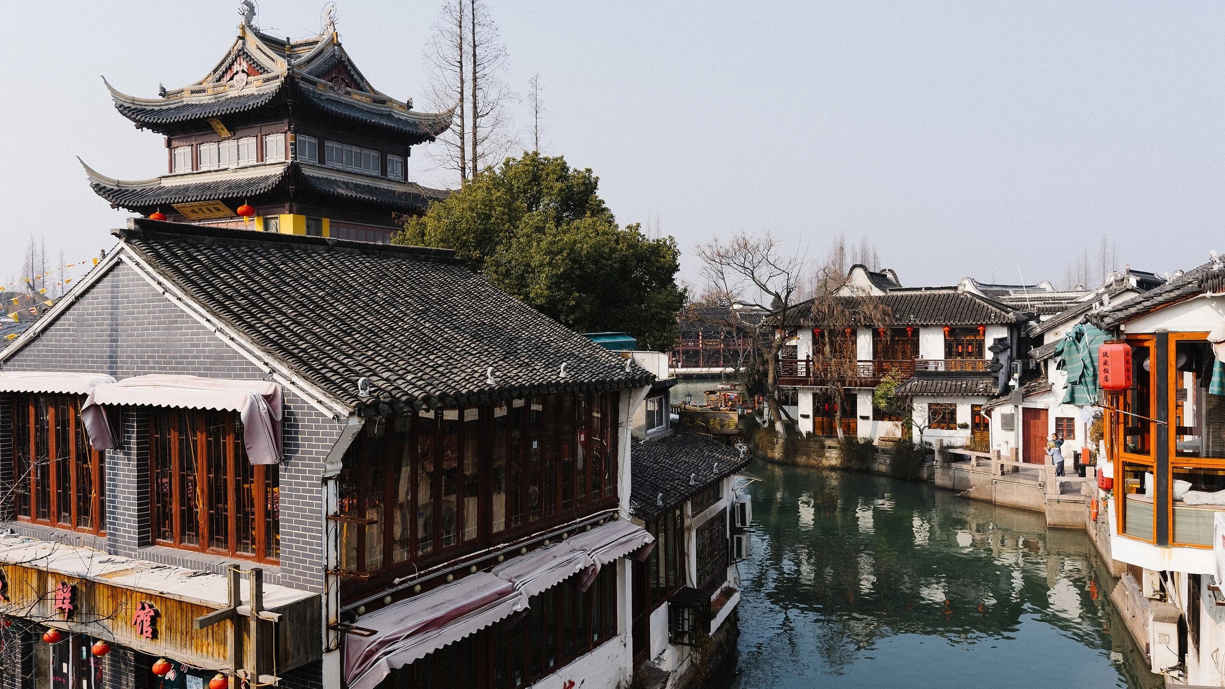 Wide water-town view in Zhujiajiao.
